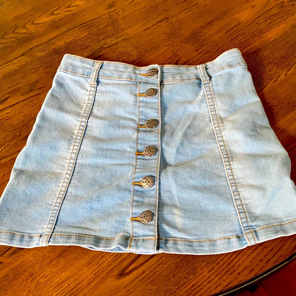 Button down jean skirt for girl size 10.